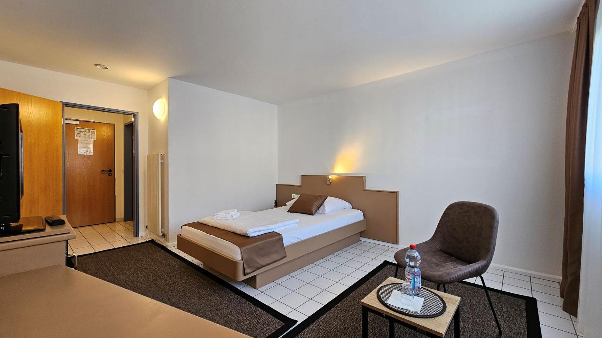 Elha Hotel Штутгарт Экстерьер фото