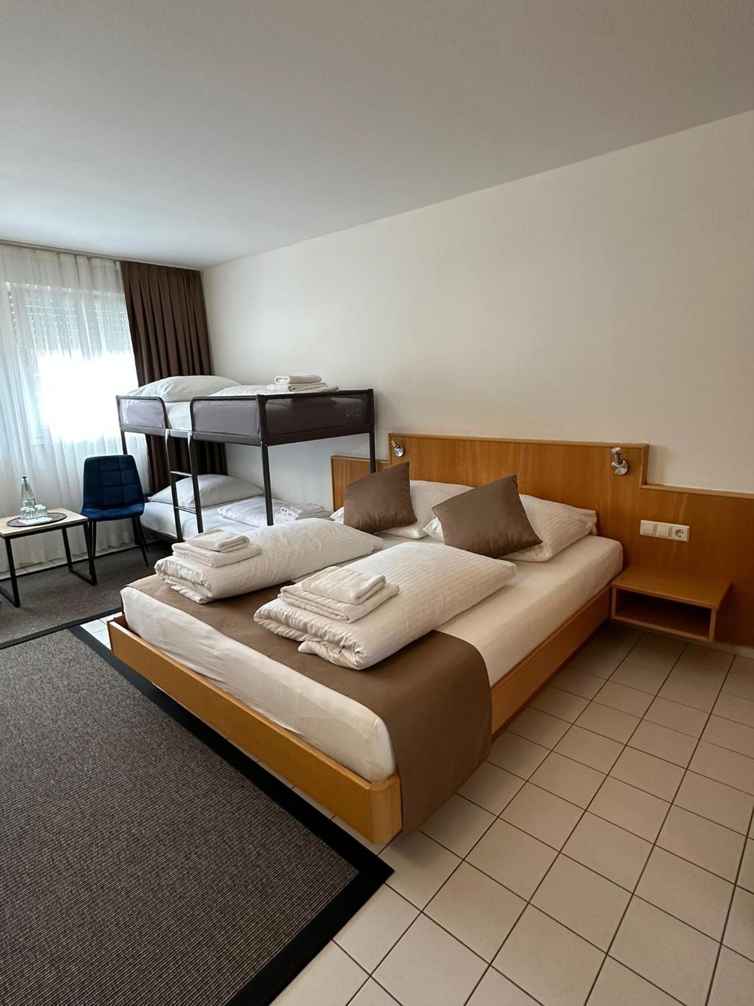Elha Hotel Штутгарт Экстерьер фото